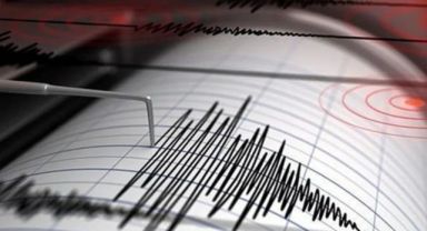 İzmir Seferihisar'da 4.5 büyüklüğünde deprem! Sarsıntı çevre illerde de hissedildi