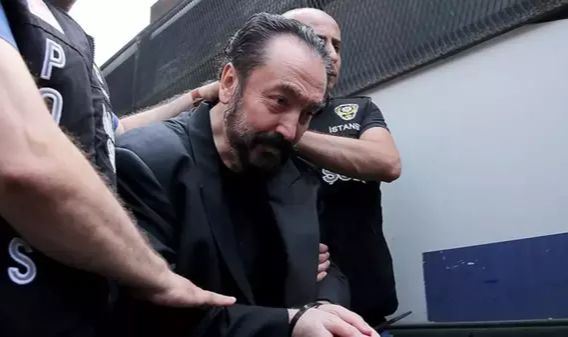 Adnan Oktar için cezaevinde örgütsel faaliyetlerine devam etmesi sebebiyle 12 yıl ceza talebi