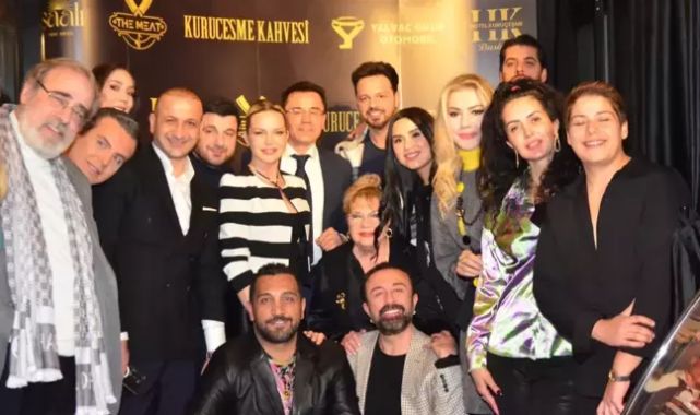 Ünlü isimler iftar davetinde buluştu