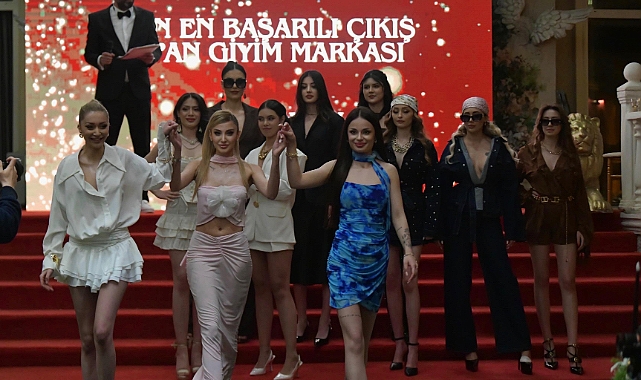 IDL FASHION, 2025 Defilesiyle Göz Kamaştırdı –