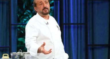Mehmet Yalçınkaya'nın gözlerden uzak büyüttüğü oğlu üniversiteden mezun oldu