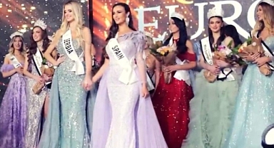  Miss Universe yarışmasında sular durulmuyor.