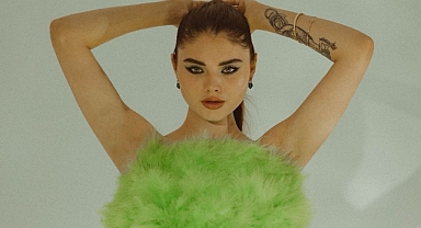 Podyumların Yeni Yüzü Karina ile dobra dobra