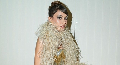 DİLAN ÇİÇEK DENİZ’DEN İSTANBUL’DAKİ ÖZEL DAVETTE GÖZ KAMAŞTIRAN KARELER