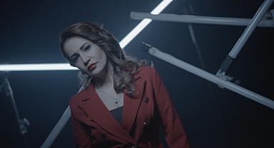 Sevcan Altıntaş’tan Sevgililer Günü’nde Cesur Çıkış: “Vurma Beni”