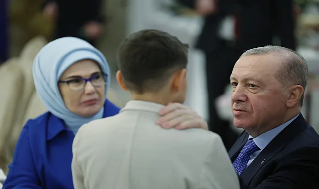 Cumhurbaşkanı Erdoğan çocuklarla iftar yaptı