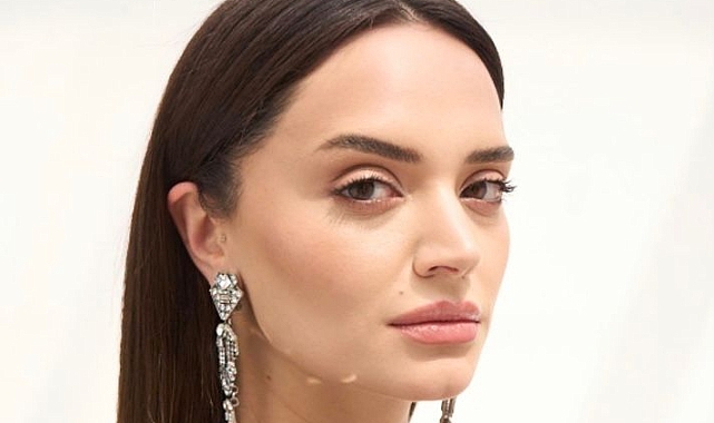 Oktay Kaynarca'dan Ebru Yaman’a sürpriz düet desteği