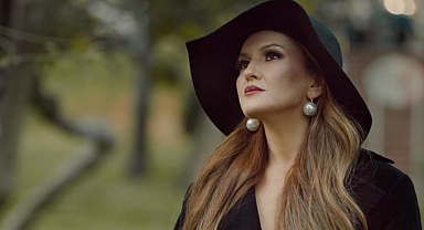 Ayla Çelik,Gökhan Tepe imzalı ,güçlü yorumcu Suzan Temelli’nin yeni teklisi “Kahraman “ dinleyici ile buluştu !