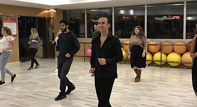 Survivor yarışmacısından gençlere 