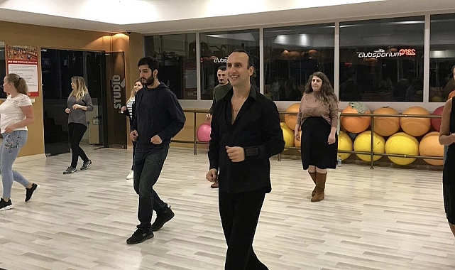 Survivor yarışmacısından gençlere